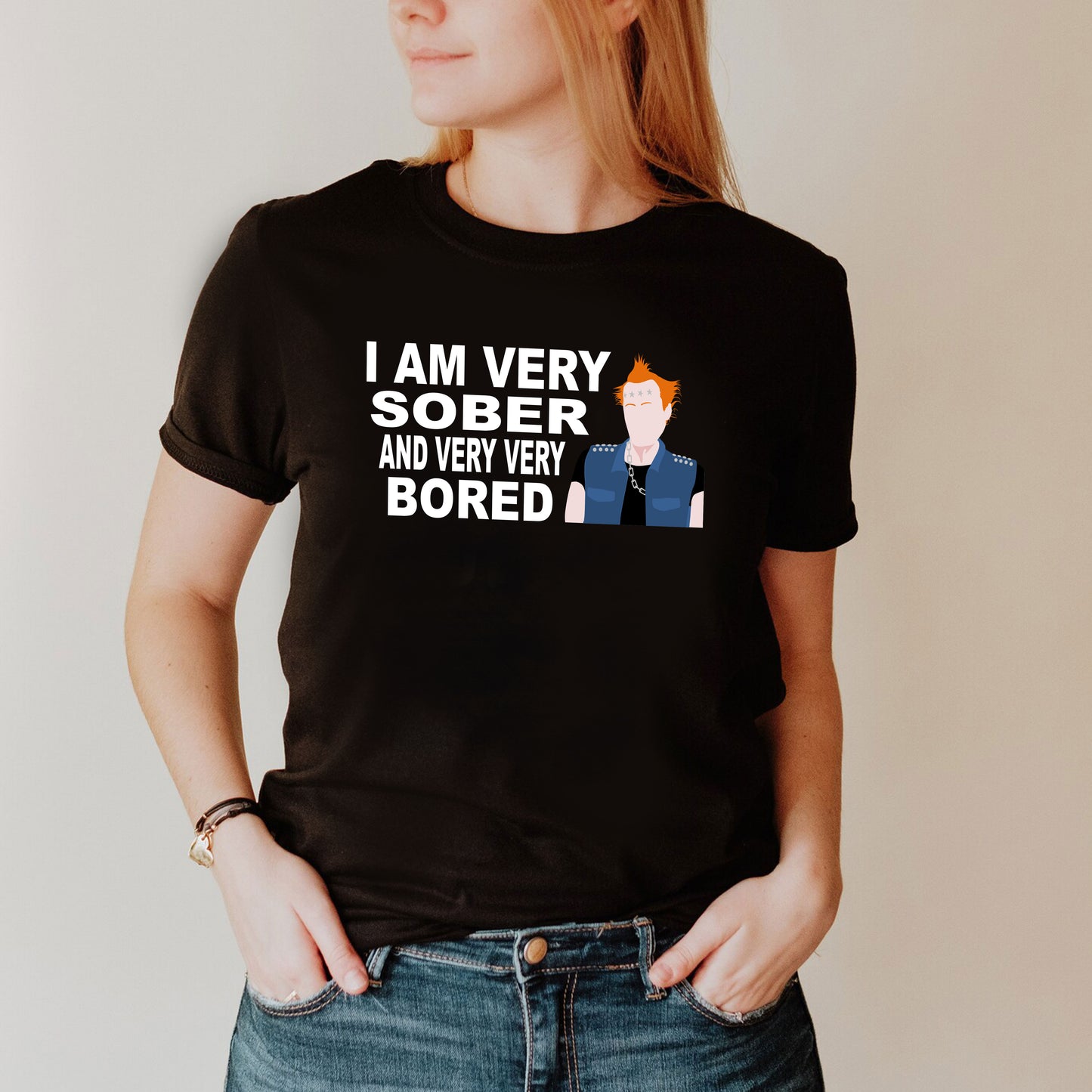 I AM VERY SOBER, And Very Very Bored / Vyvyan - The Young Ones T-Shirt