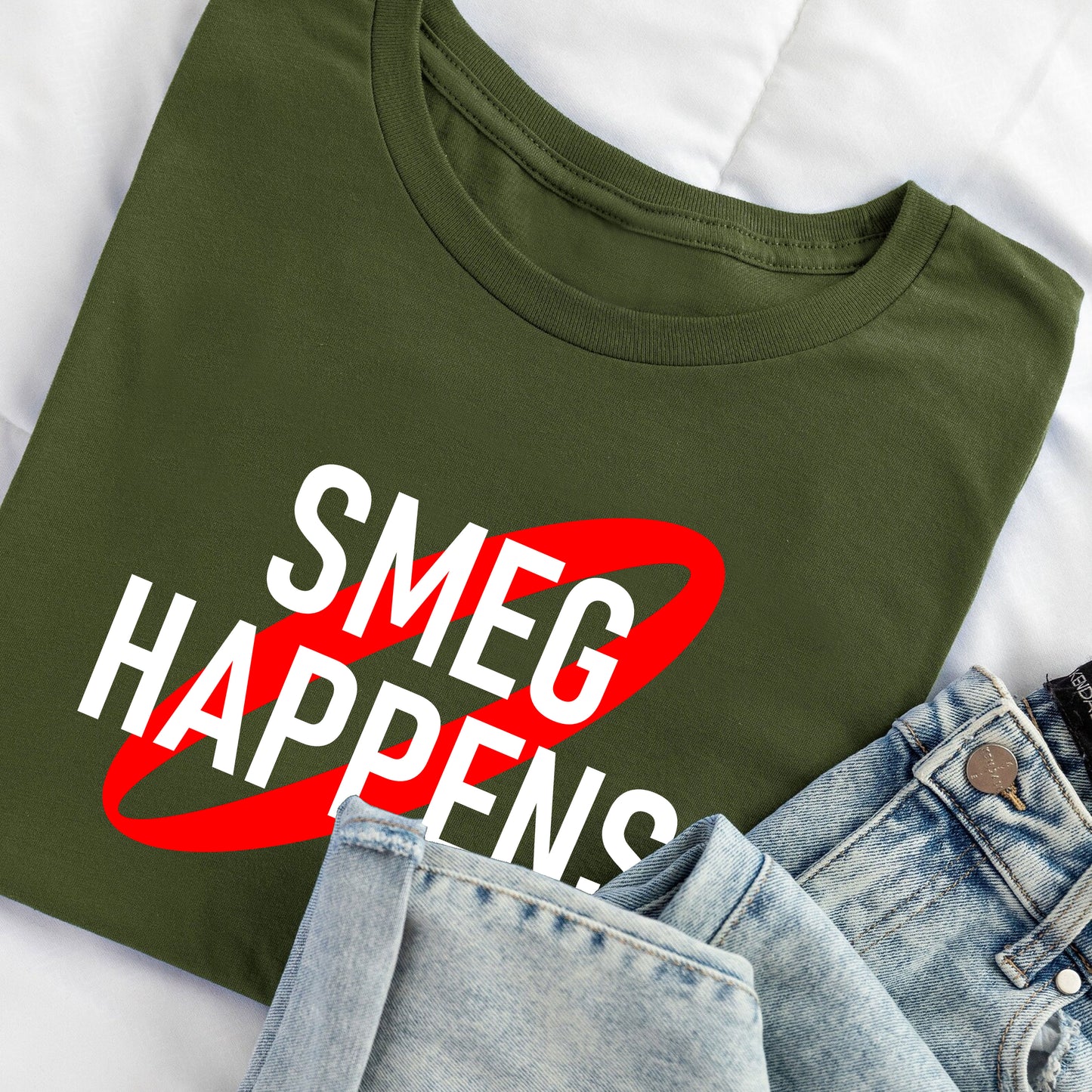 SMEG HAPPENS - Red Dwarf T-Shirt